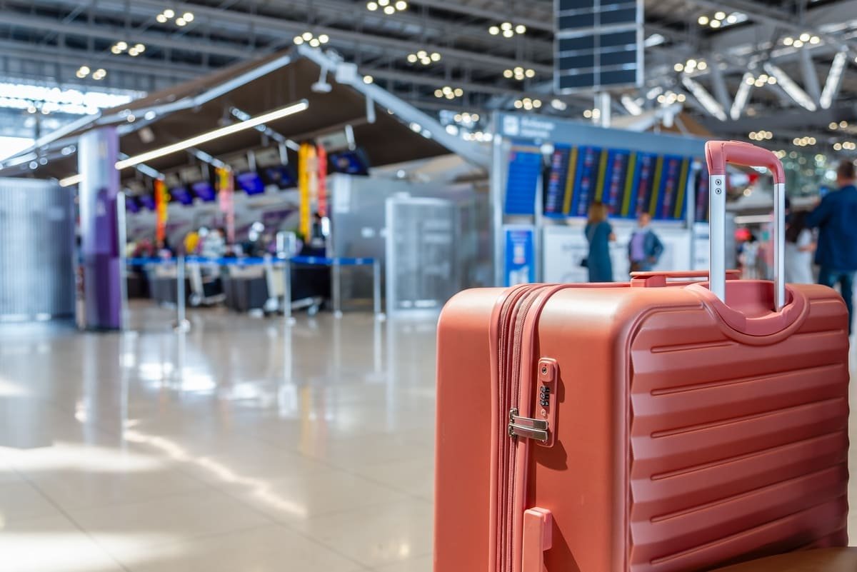 What should you do if you lose your luggage during a trip? 7 practical tips