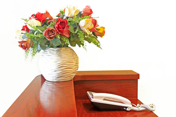 The Benefits of Choosing Corporate Flower Delivery for Your Office