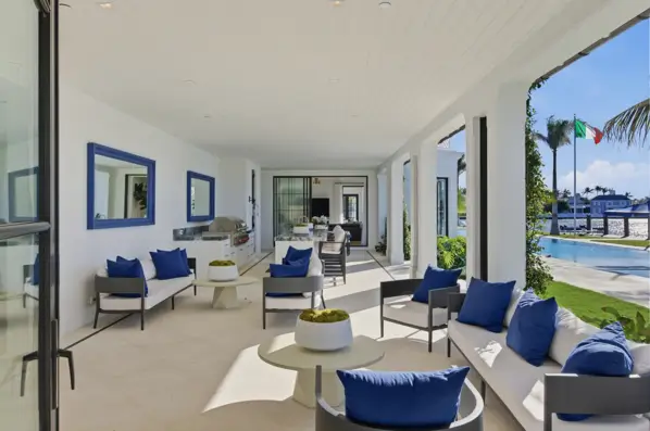 The 47-Second Problem: What Happens After You Deliver a Virtual Tour