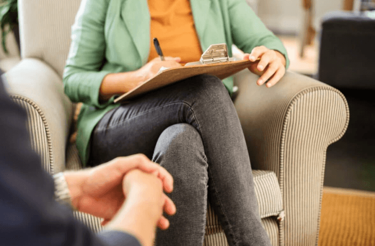 CBT Therapy: Changing Unhelpful Thoughts and Building Healthier Patterns
