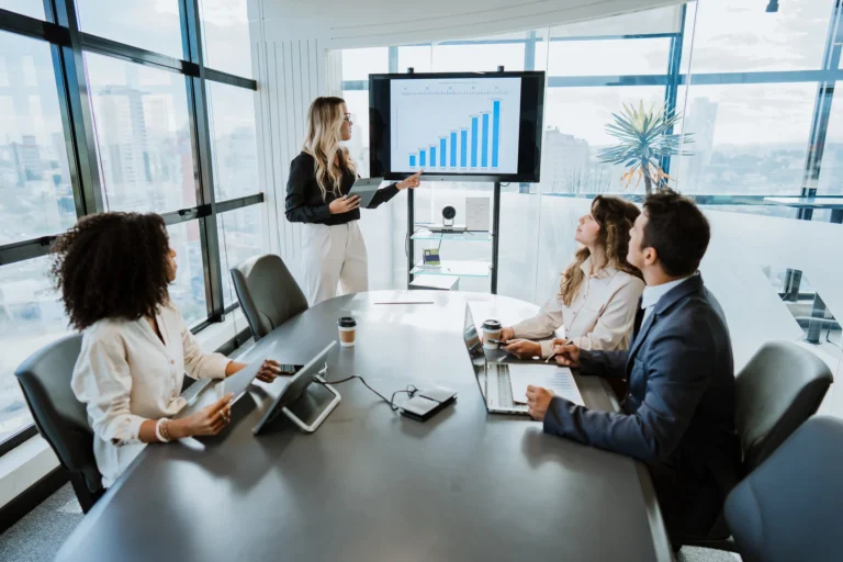 How to Plan a Successful Corporate Event From Start to Finish