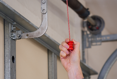When a Garage Door Stops Working: How to Identify the Problem and Choose the Right Repair