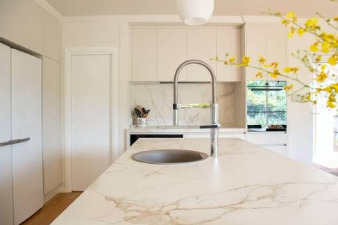 Choosing the Right Marble Epoxy Floor Coating for a Modern Space
